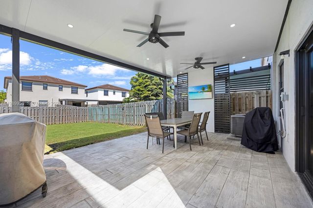 25378 SW 108th Ave, Homestead, FL 33032