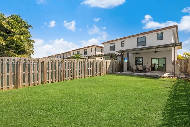 25378 SW 108th Ave, Homestead, FL 33032