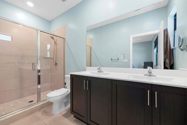 25378 SW 108th Ave, Homestead, FL 33032