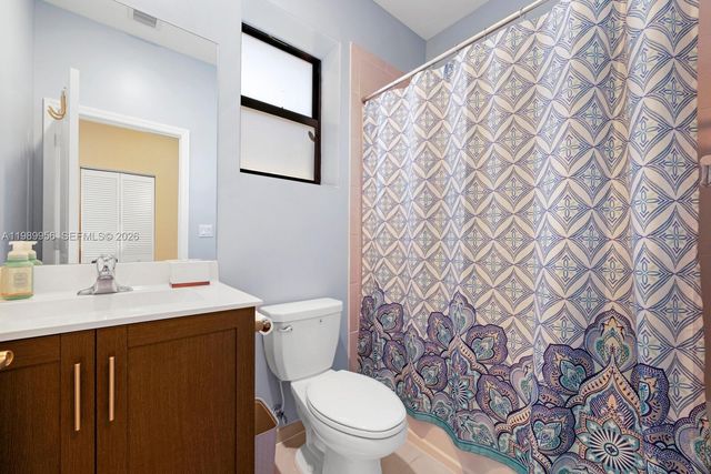 25378 SW 108th Ave, Homestead, FL 33032