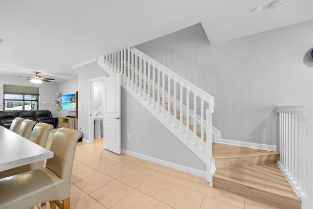 25378 SW 108th Ave, Homestead, FL 33032