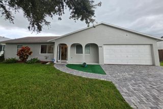 2281 SE Belvedere Street, Port St. Lucie, Port St Lucie, FL 34984