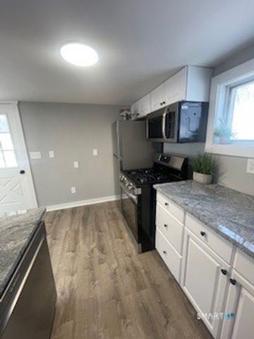 1 Hickory Street, Bristol, CT 06010