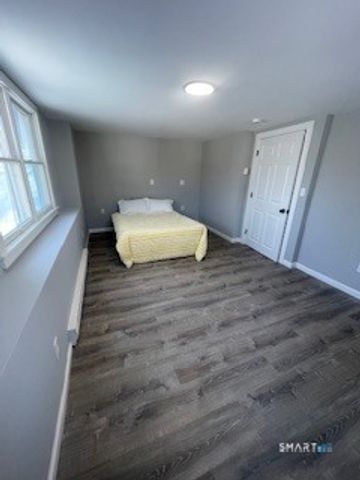 1 Hickory Street, Bristol, CT 06010