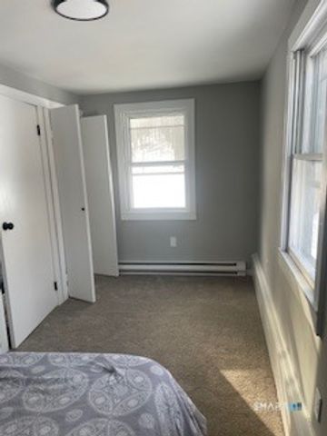 1 Hickory Street, Bristol, CT 06010