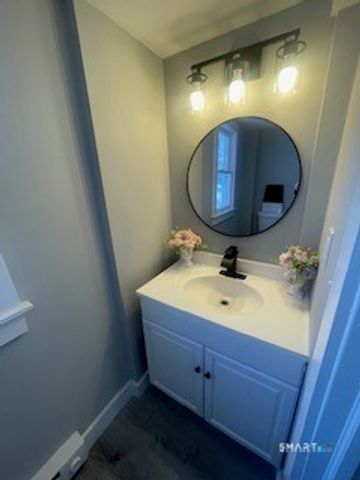 1 Hickory Street, Bristol, CT 06010