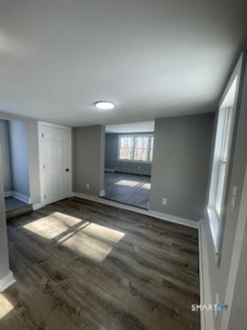 1 Hickory Street, Bristol, CT 06010