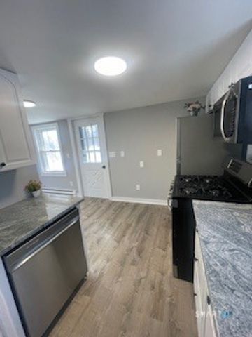 1 Hickory Street, Bristol, CT 06010