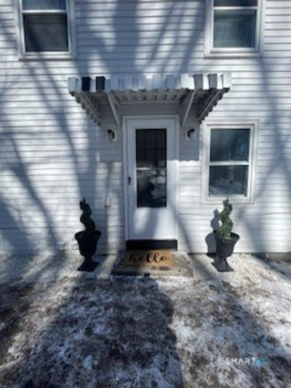 1 Hickory Street, Bristol, CT 06010