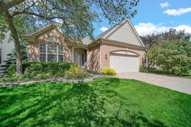 720 Viewpointe Drive, St. Charles, IL 60174