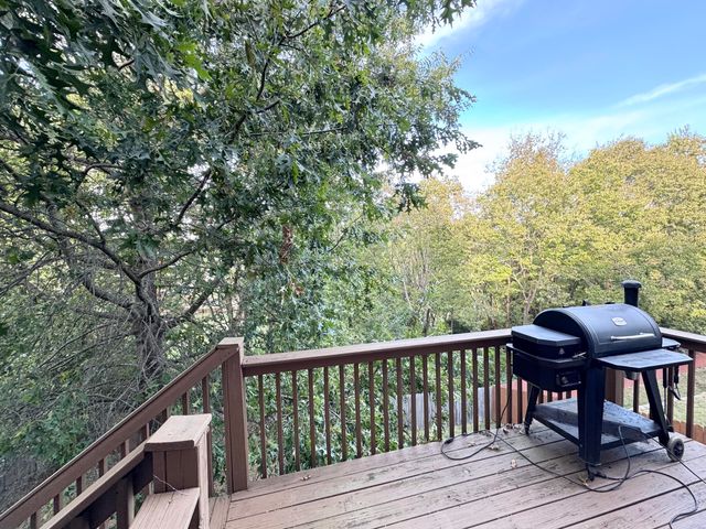 233 Bittersweet Way, Lexington, KY 40515
