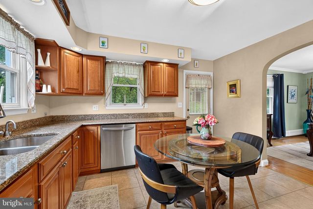 4914 RIDGE RD, Baltimore, MD 21237