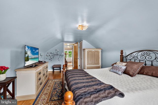 4914 RIDGE RD, Baltimore, MD 21237
