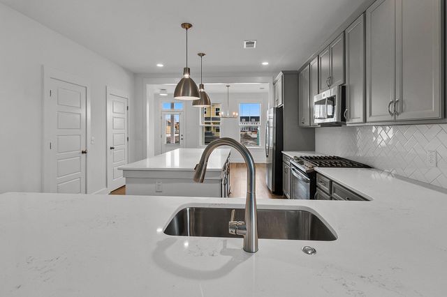 110 Crimson Street, Summerville, SC 29486