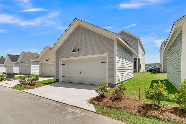 110 Crimson Street, Summerville, SC 29486