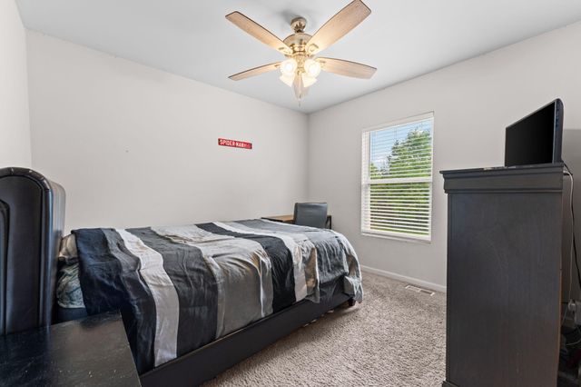 16901 Aberdeen Drive, Romulus, MI 48174