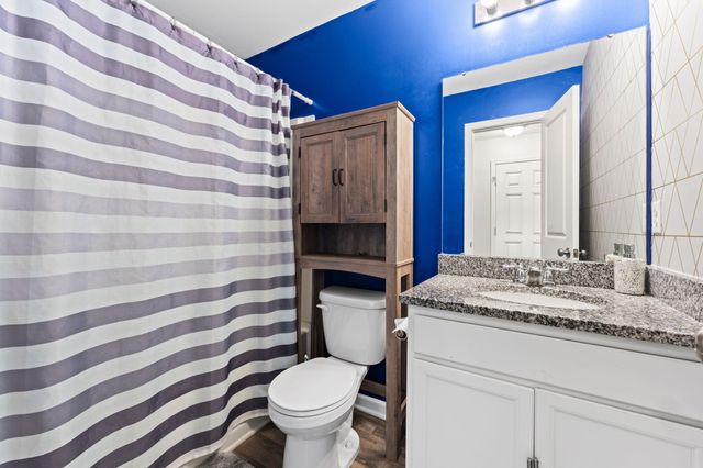 16901 Aberdeen Drive, Romulus, MI 48174