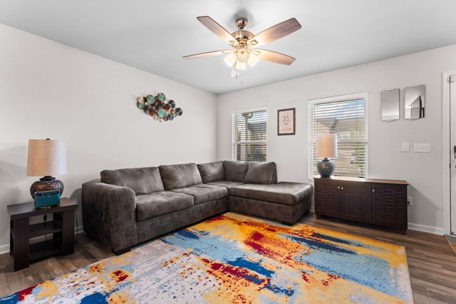16901 Aberdeen Drive, Romulus, MI 48174