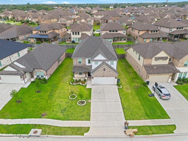 18438 Windy Knoll Way, Houston, TX 77084