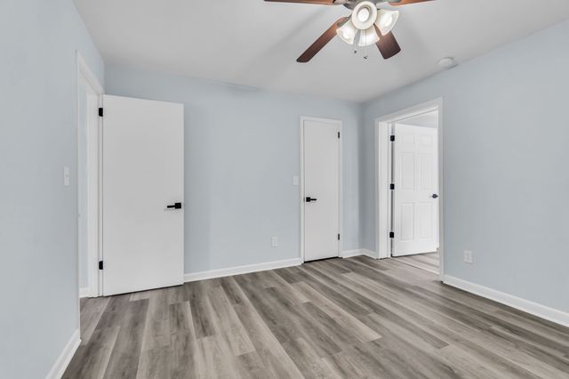 4623 Mandy Ln, Murfreesboro, TN 37129