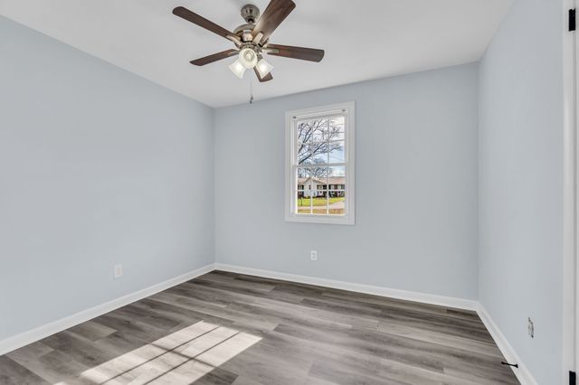 4623 Mandy Ln, Murfreesboro, TN 37129