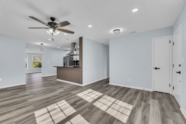 4623 Mandy Ln, Murfreesboro, TN 37129