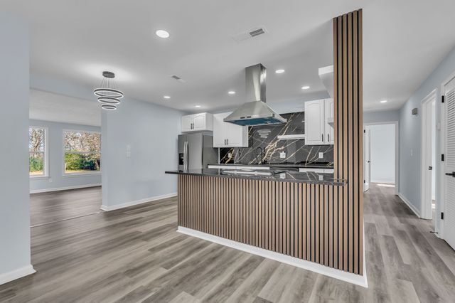 4623 Mandy Ln, Murfreesboro, TN 37129