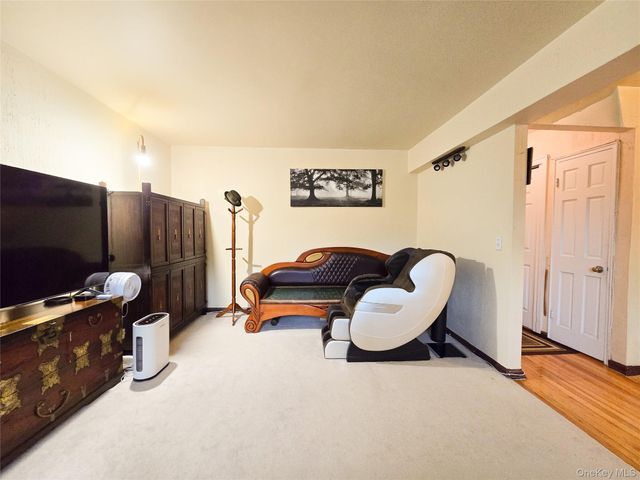 211-10 73rd Avenue 3D, Bayside, NY 11364