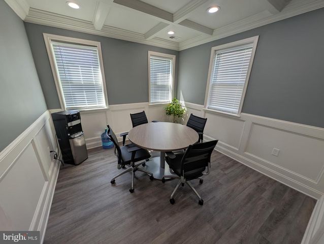 18 N PHILADELPHIA BOULEVARD # 202, Aberdeen, MD 21001