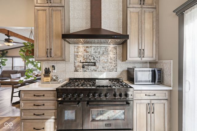 14322 Cumberland Road, Noblesville, IN 46060