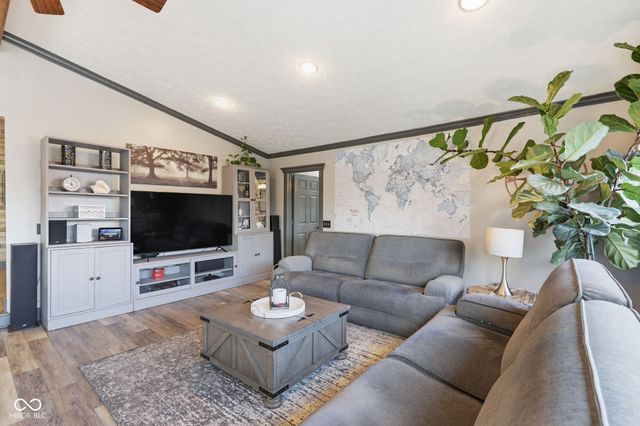 14322 Cumberland Road, Noblesville, IN 46060