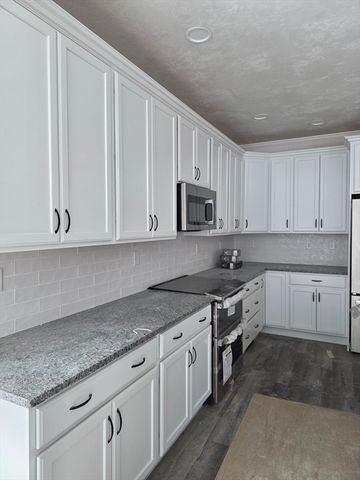 202 Integrity Drive 88, Rutland, MA 01543