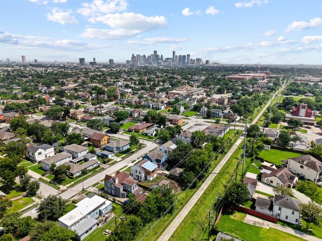 5309 Palmer Street, Houston, TX 77004
