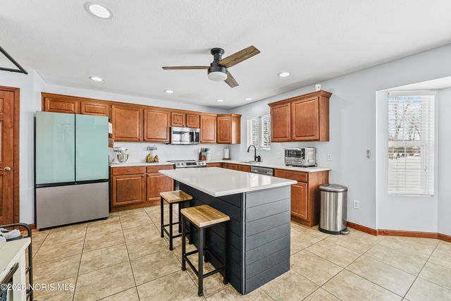 1200 1st Street, Findlay, OH 45840