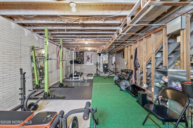 1200 1st Street, Findlay, OH 45840