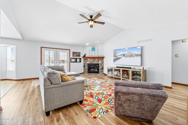 1200 1st Street, Findlay, OH 45840