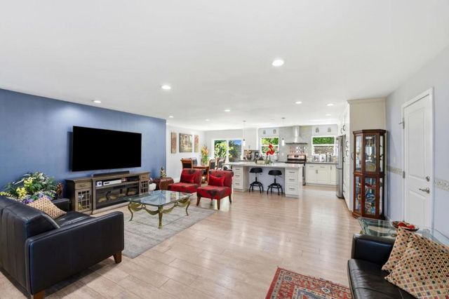290 Hillview Drive, Fremont, CA 94536