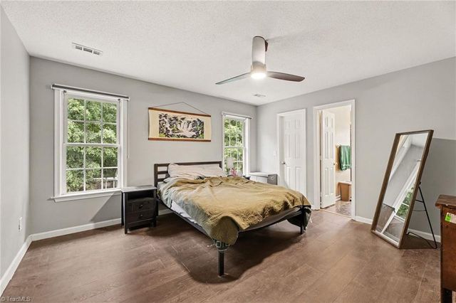 945 Biloxi Avenue, Kernersville, NC 27284