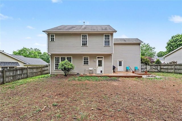 945 Biloxi Avenue, Kernersville, NC 27284