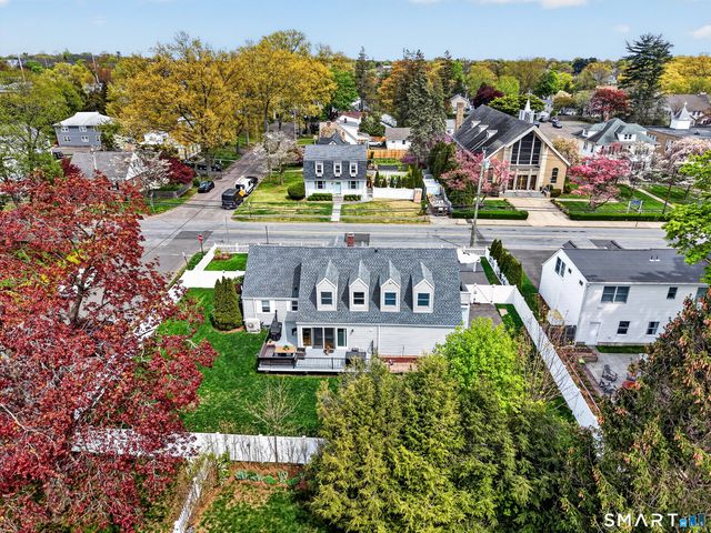 120 South Pine Creek Road, Fairfield, CT 06824