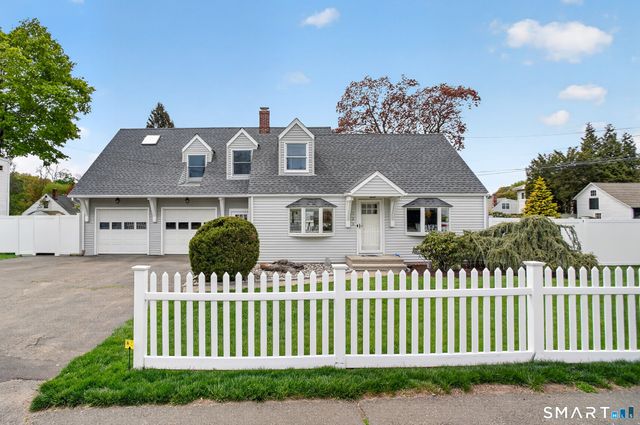 120 South Pine Creek Road, Fairfield, CT 06824