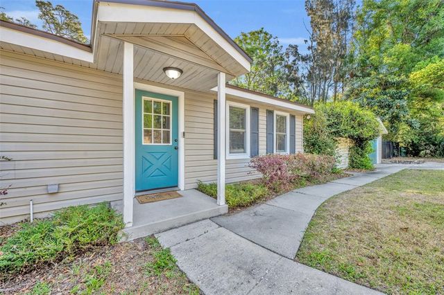 225 N PHIPPEN AVENUE, Deland, FL 32724
