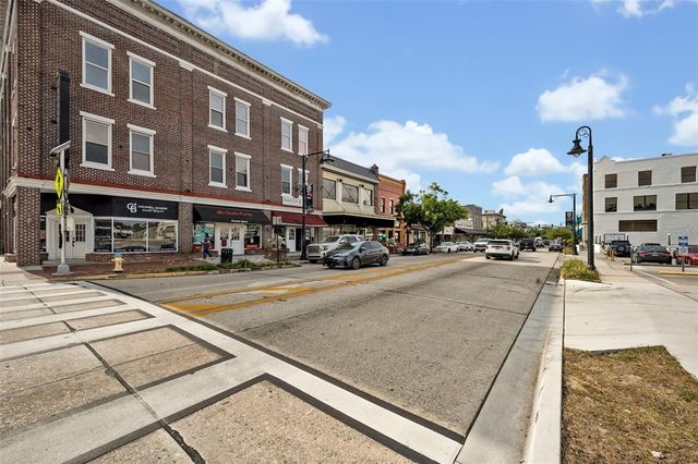 225 N PHIPPEN AVENUE, Deland, FL 32724