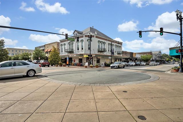 225 N PHIPPEN AVENUE, Deland, FL 32724