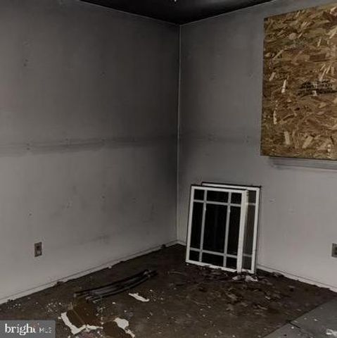 2031 WINTERGREEN PL, Baltimore, MD 21237