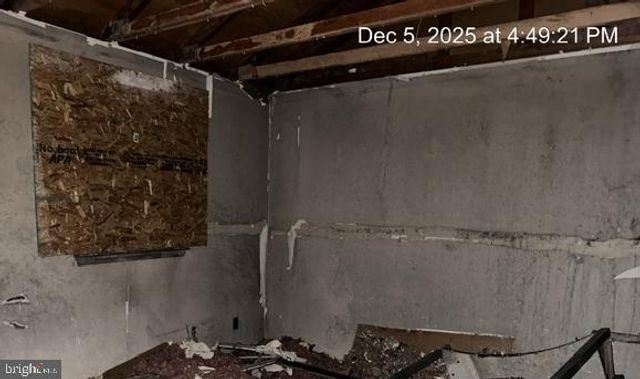 2031 WINTERGREEN PL, Baltimore, MD 21237