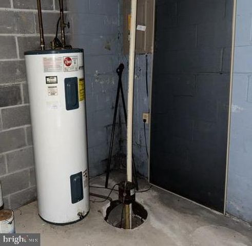 2031 WINTERGREEN PL, Baltimore, MD 21237