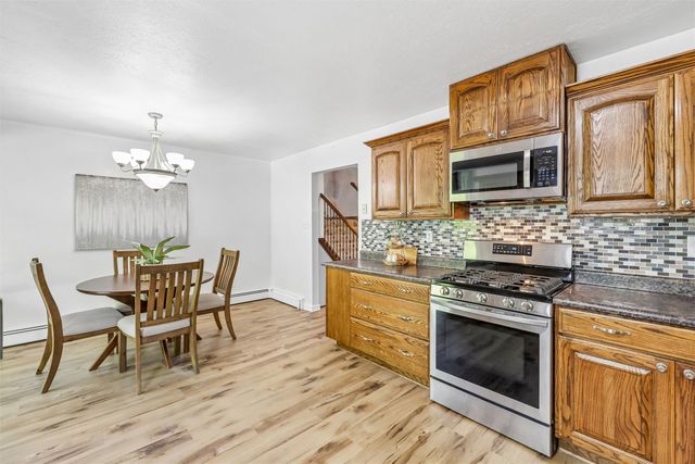 33066 Walnut Place, Waukee, IA 50263
