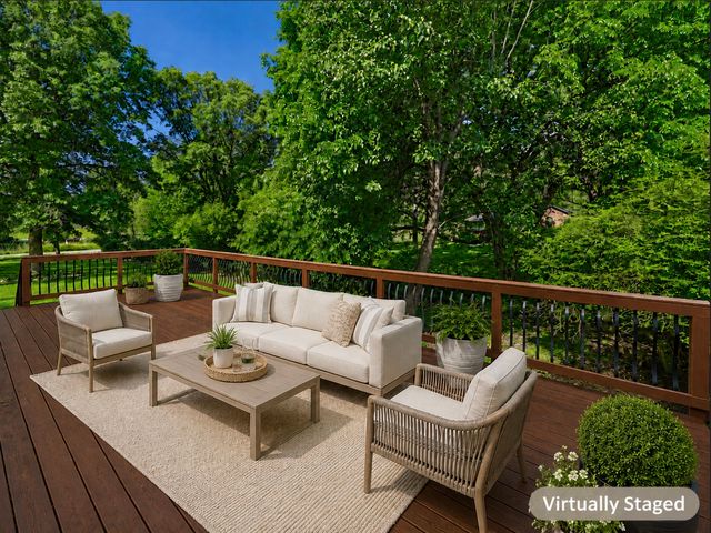 33066 Walnut Place, Waukee, IA 50263