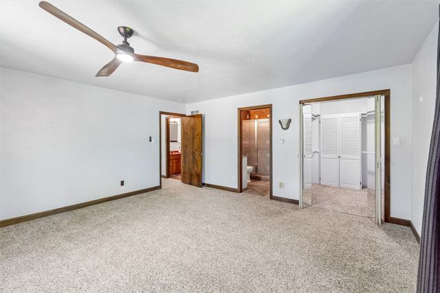 33066 Walnut Place, Waukee, IA 50263